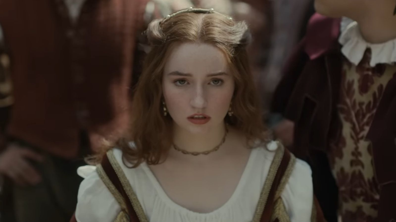 Rosaline Movie Review: Kaitlyn Dever Sparkles in This Half-Baked Twist ...