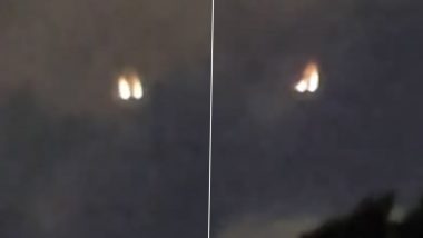 UFO Craft Spotted Above San Diego? Two Mysterious Orange Lights Falling Through Sky Appear in California; Videos of Strange Flares Go Viral