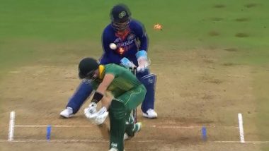 Kuldeep Yadav Bowls Aiden Markram With Gem of a Delivery During IND vs SA 1st ODI 2022 (Watch Video)