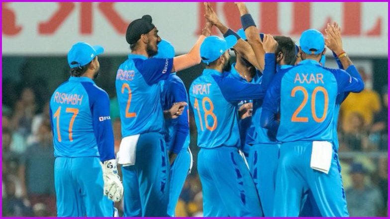 Wedstrijdschema tussen India en Sri Lanka 2023 Gratis pdf-download online: Ontvang het wedstrijdschema van de IND vs SL T20I en ODI Series met wedstrijdtijden in IST en locatiegegevens
