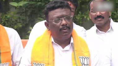 Munugode Assembly By-Election 2022: Setback to BJP, Dasoju Sravan Quit in Protest Against Distribution of Money, Meat and Liquor