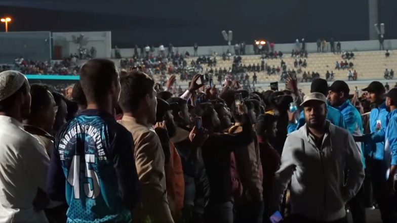 FIFA World Cup 2022: Construction Workers Watch Qatar vs Ecuador Match at Al Bayt Stadium (Watch Video)