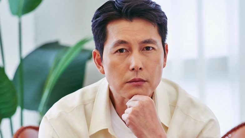 Jung Woo Sung Visits Itaewon Tragedy Memorial Space To Mourn Victims