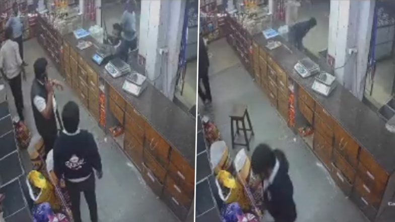 Pune Shocker: Businessman Attacked With Sickle During Extortion Bid in Mundhwa, Incident Caught on CCTV (Watch Video)