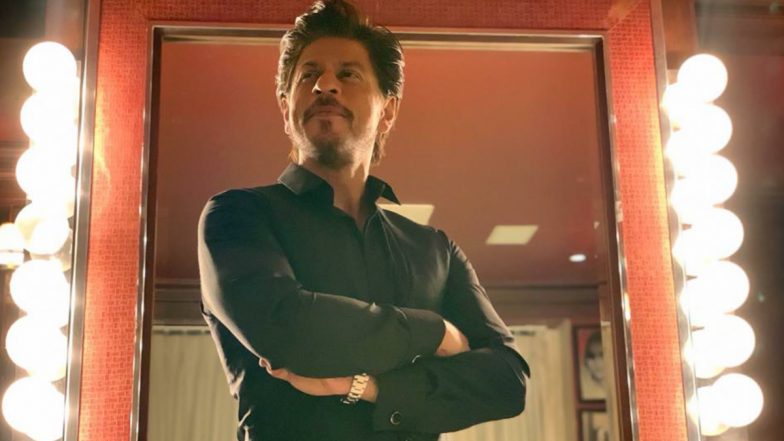 Shah Rukh Khan Turns 57: Fans Share King Khan’s Pictures and Extend Heartfelt Birthday Wishes to Him on Twitter!