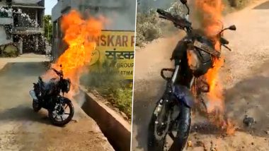 Viral Video: Bike Catches Fire While on Move in Maharashtra's Gondia, Couple Luckily Escape