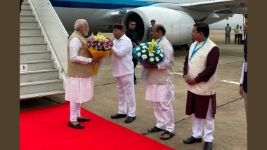 PM Narendra Modi Arrives in Bengaluru, To Unveil Nadaprabhu Kempegowda’s 108-Feet Tall Bronze Statue; Inaugurate Airport’s Terminal 2