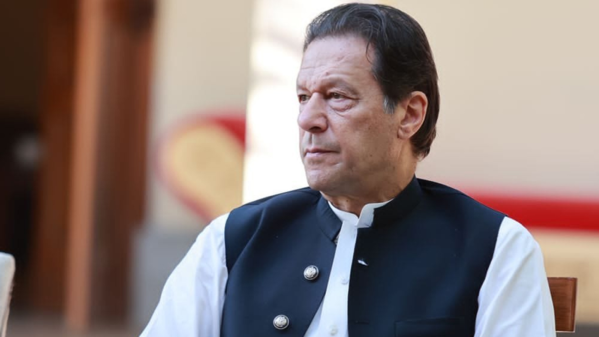 Pakistan: Imran Khan's Party PTI Kicks Off 'Jail Bharo Tehreek' From Lahore | LatestLY