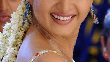 Anushka Shetty Birthday: Stylish Saree Looks of the Beauty That Are Fab!