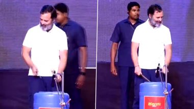 Rahul Gandhi Beats Drum at Cultural Show Hingoli During Bharat Jodo Yatra (Watch Video)