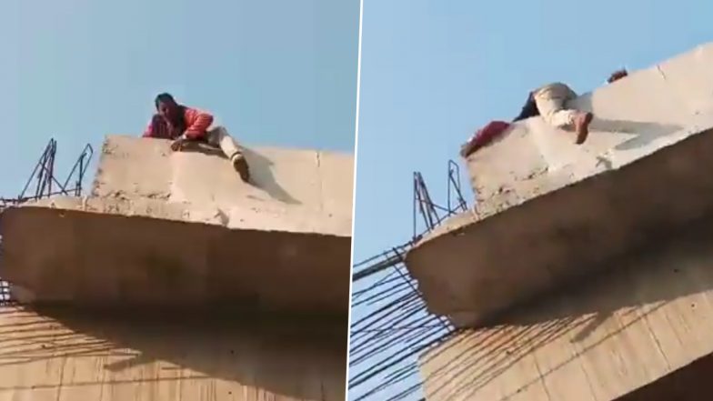 UP Shocker: Fed Up With Land Disputes, Man Attempts Suicide by Jumping from Under-construction Bridge in UP's Gonda (Watch Video)