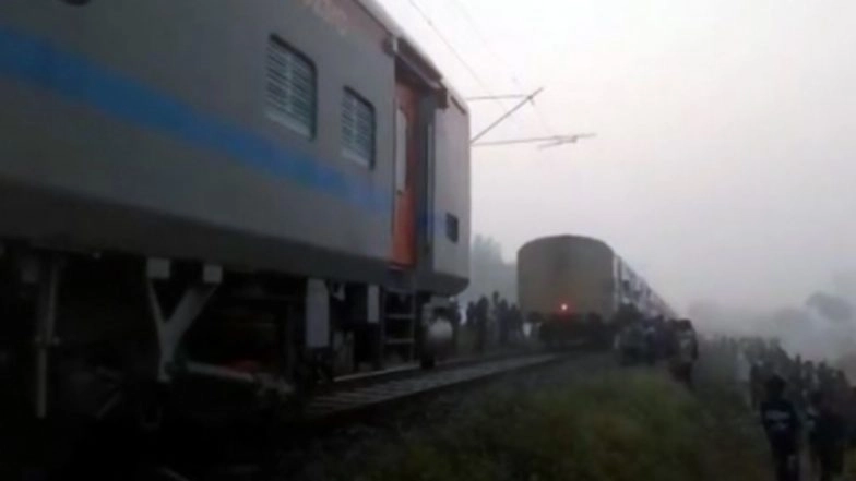 Uttar Pradesh: Ganga-Gomti Engine Separates From Bogies in Prayagraj