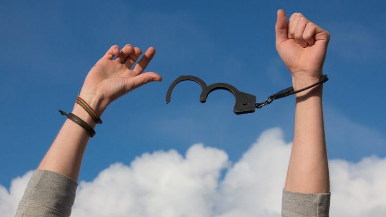 Sex Trafficking Victim, Who Killed Her Alleged Rapist, Escapes From Probation Centre in Iowa