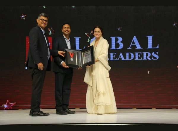 Business News | Kshitij Jain and Manish Jindal Wins ET Global Indian Leaders Awards 2022 for Excellence in Accounting Outsourcing and Entrepreneurship