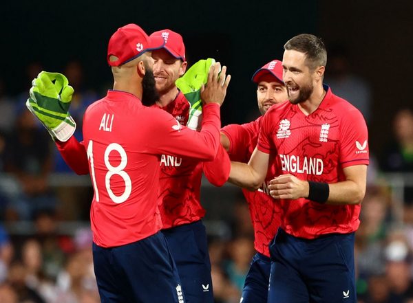 Sports News | T20 WC: Clinical England Beat New Zealand by 20-run to Keep Semifinals Hopes Alive
