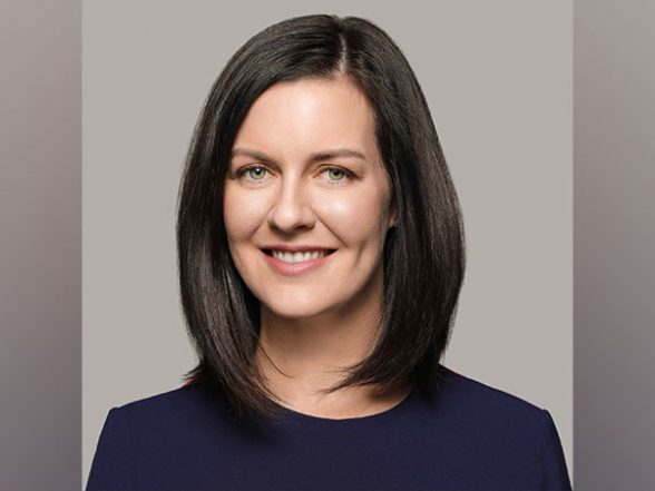 World News | Twitter Ad Sales Chief Sarah Personette Steps Down - Vimarsana News