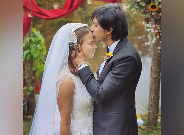 Entertainment News | Anshuman Jha Ties Knot with Sierra Winters in Intimate Wedding