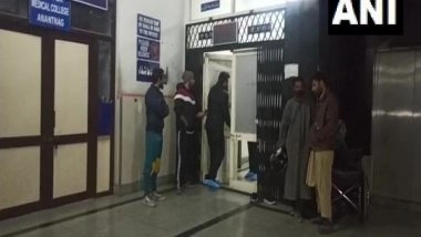 India News | J-K: Terrorists Fire Upon Migrant Labourers Working at Anantnag School
