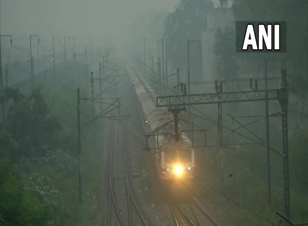 India News | Forner AIIMS Director Tweets Advisory for Vulnerable Citizens Amid Worsening Delhi Air Quality
