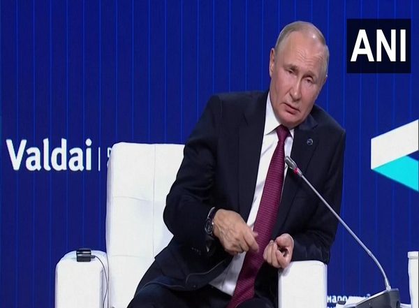 Russia President Vladimir Putin Praises India, Says ‘Country Will Achieve Outstanding Development’