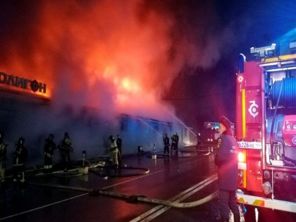 World News | Russian Police Detains Suspect After Fire in Kostroma Bar Kills 13 - Vimarsana News