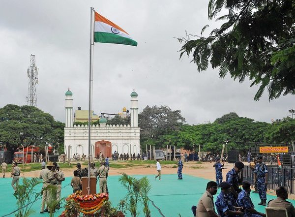 India News | Karnataka: AIMIM Seeks Permission to Celebrate Tipu Jayanti at Hubli's Idgah Maidan