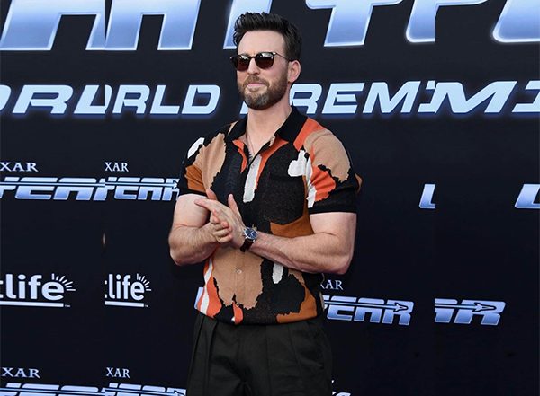 Entertainment News | Chris Evans Named 2022's 'Sexiest Man Alive' by People Magazine