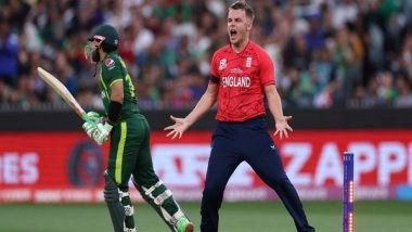 Sports News | T20 WC, Final: Curran, Rashid's Brilliance Help England Restrict Pakistan to 137/8 in Summit Clash