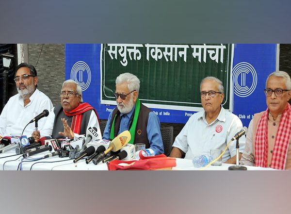 India News | Samyukta Kisan Morcha to Hold Marches to Raj Bhawans on November 26
