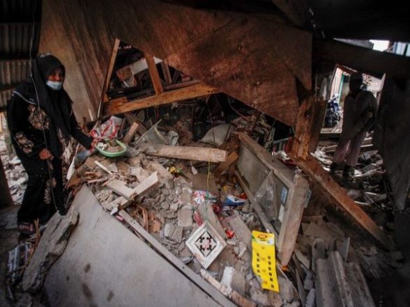 World News | At Least 250 People Killed in Indonesia Earthquake, Rescue Operations Underway - Vimarsana News