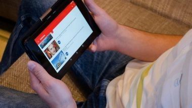 Lifestyle News | Study Reveals 17 Minutes of YouTube Videos Can Drive Down Prejudice