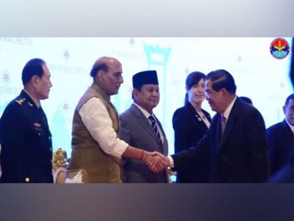 World News | India Advocates Free, Open and Inclusive Indo-Pacific: Def Min Rajnath Singh - Vimarsana News