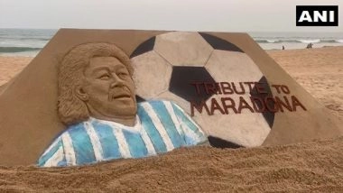 Entertainment News | Sudarshan Pattnaik Creates Argentinian Footballer Maradona's Sculpture on His Death Anniversary