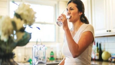Lifestyle News | Study Examines Amount of Water People Consume over Their Lifespan