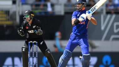 Sports News | Sublime Knocks from Iyer, Dhawan, Sundar Propel India to 306/7 Against New Zealand
