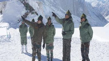 India News | Corps Commander Lt Gen A Sengupta Visits Siachen Glacier, Reviews Winter Preparedness