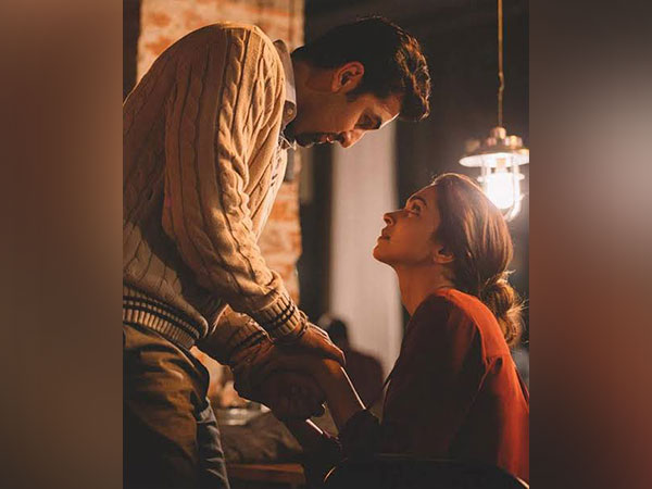 Entertainment News | Deepika Padukone, Ranbir Kapoor's Romantic Drama  'Tamasha' Turns 7 | LatestLY