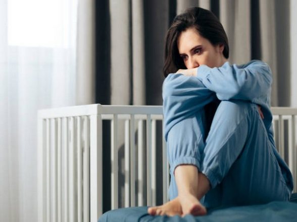 Health News | People Suffering from Depression Are Less Likely to Have Children: Study - Vimarsana News