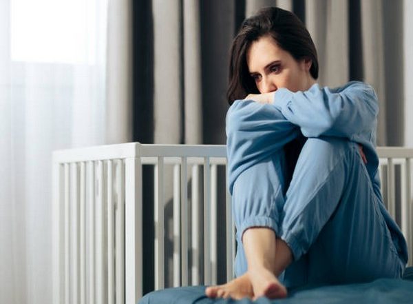 Health News | People Suffering from Depression Are Less Likely to Have Children: Study