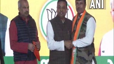 India News | Ex-AAP MLA Surender Singh Joins BJP Ahead of MCD Polls