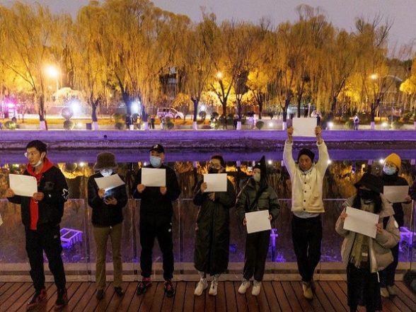World News | China's Security Forces Mobilise, Intensify Patrolling to Put End to Covid Protests - Vimarsana News