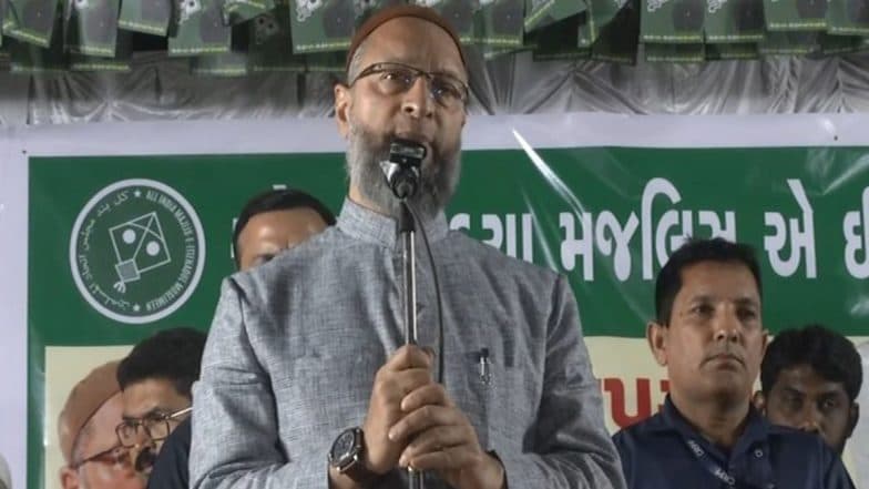 'Jai Shri Ram Slogans Were Raised': Asaduddin Owaisi Lashes Out at Yogi Adityanath Govt After Atiq Ahmed, His Brother Ashraf Were Shot Dead