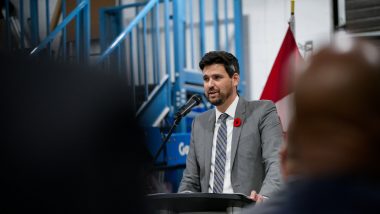 Canada Immigration News: North American Country to Welcome 500,000 Immigrants Per Year by 2025 Amid Labour Shortage