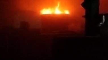 Andhra Pradesh: Fire Due to Overheating in Pantry Car on Navjeevan Express at Gudur Station in Tirupati (Watch Video)