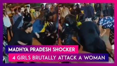 Madhya Pradesh Shocker: Four Girls Booked For Assaulting A Woman In The Middle Of Road In Indore; Video Goes Viral On Social Media