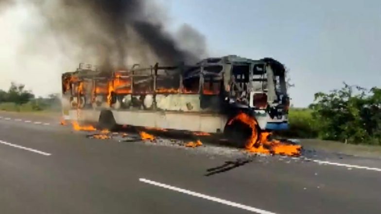 Maharashtra Bus Fire: ST Bus Catches Fire in Amravati’s Pimpalvihir; All 35 Passengers Onboard Safe (Watch Video)