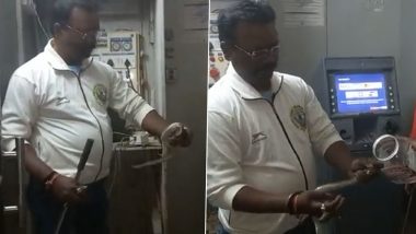 Snake Pops Out of ATM Machine in Maharashtra's Buldhana, Video Goes Viral