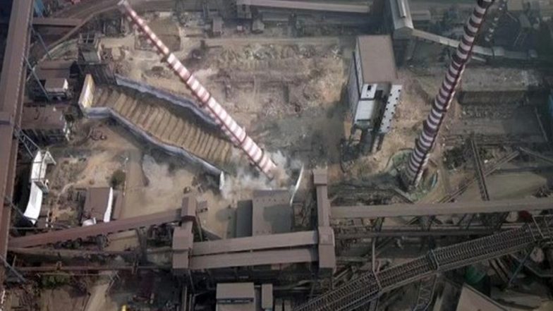 Jharkhand: Tata Steel Plant's 110 Metre Tall Chimney Demolished in 11 Seconds With Implosion Method in Jamshedpur (Watch Video)