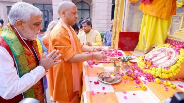 Uttar Pradesh CM Yogi Adityanath Performs ‘Shri Ram Charan Paduka Pujan’ in Lucknow, Flags Off Chariot for Yatra (Watch Video)