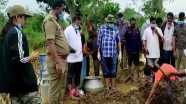 Tamil Nadu: Farmer Burys 4-Year-Old Elephant Who Died After Touching Electric Fence Illegally Set-Up for Wild Boar in Krishnagiri; Arrested by Forest Officers